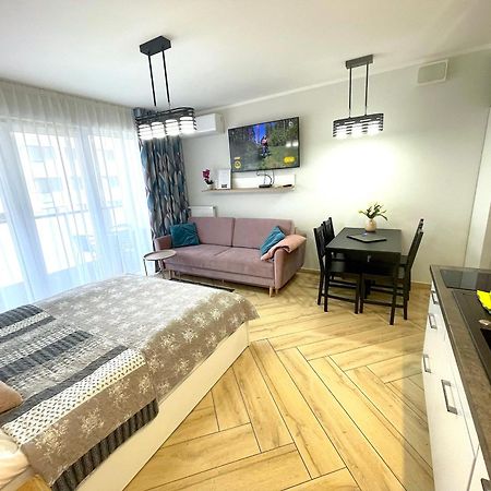 Apartament Superior Blue Przy Plazy- Free Pool, Saunas, Jacuzzi, Fitness, Salzgrotte โควอบเซก ภายนอก รูปภาพ