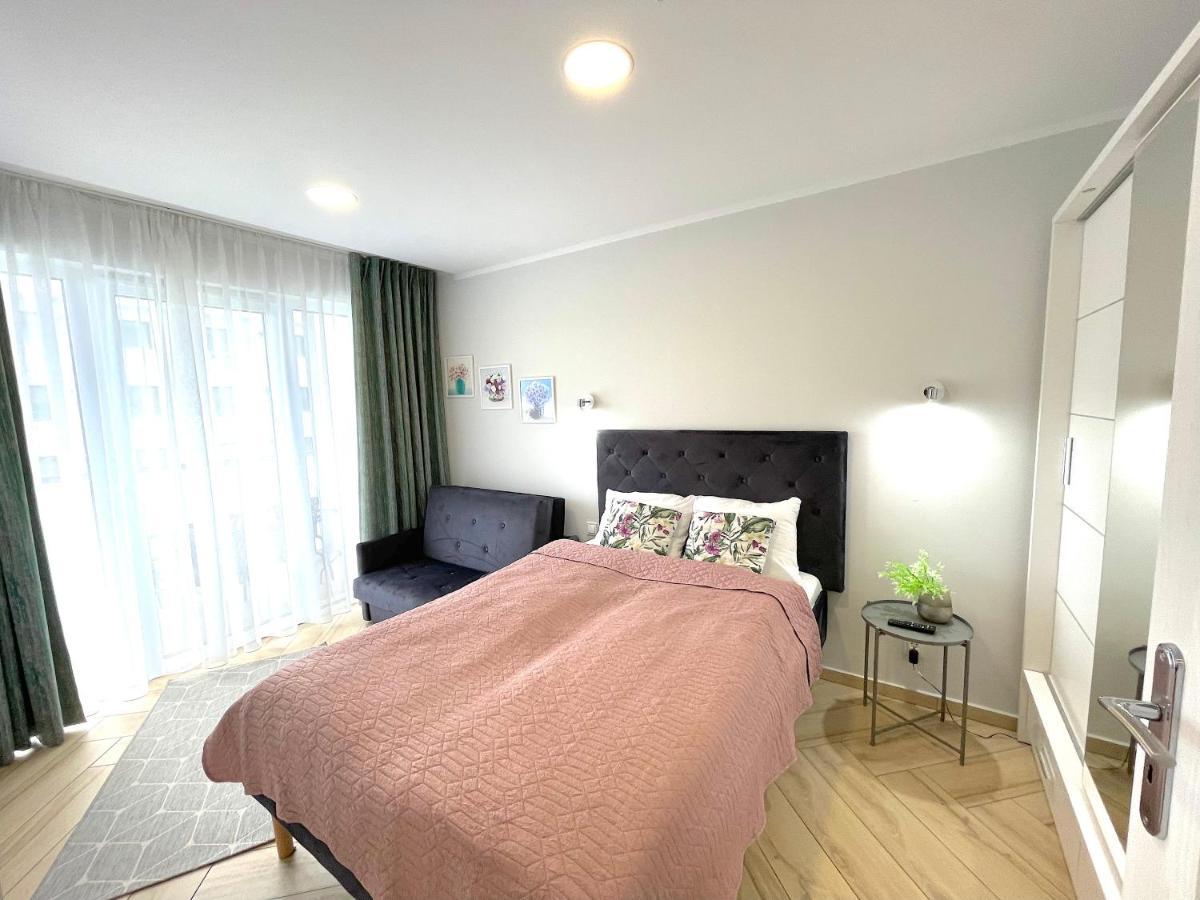 Apartament Superior Blue Przy Plazy- Free Pool, Saunas, Jacuzzi, Fitness, Salzgrotte โควอบเซก ภายนอก รูปภาพ