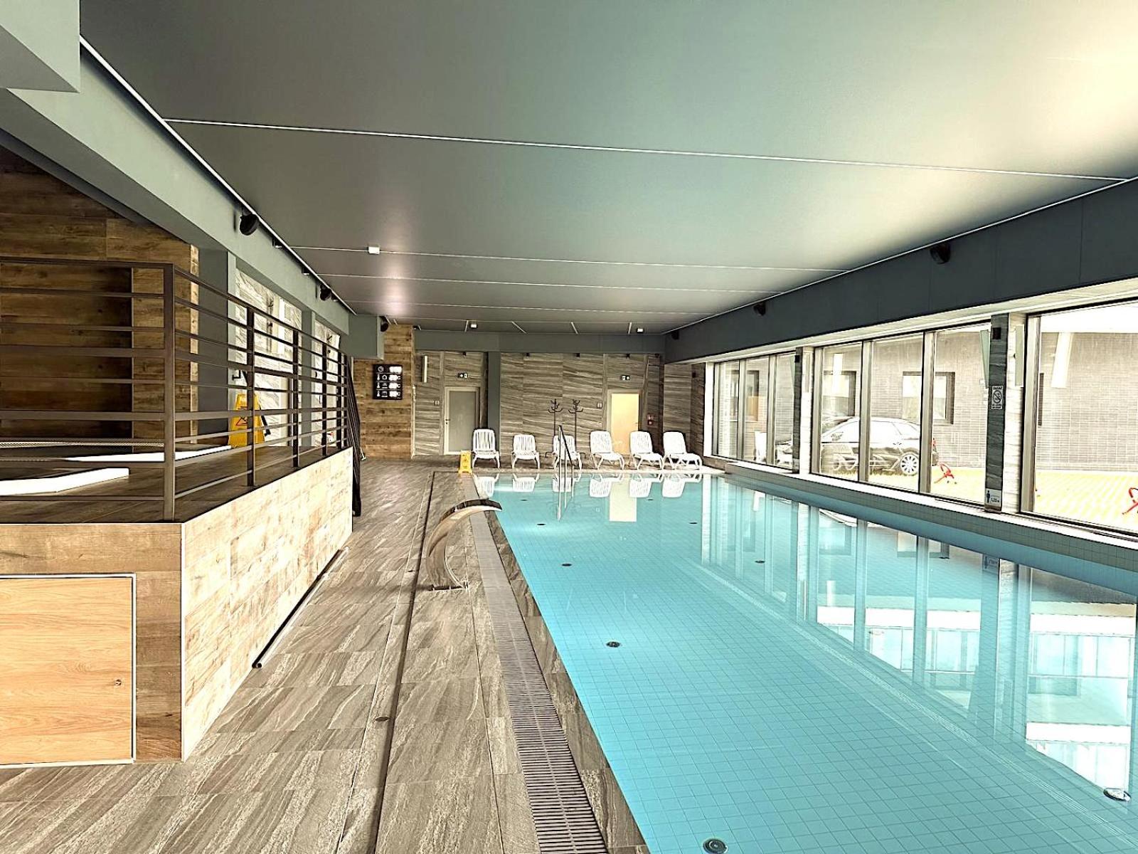 Apartament Superior Blue Przy Plazy- Free Pool, Saunas, Jacuzzi, Fitness, Salzgrotte โควอบเซก ภายนอก รูปภาพ