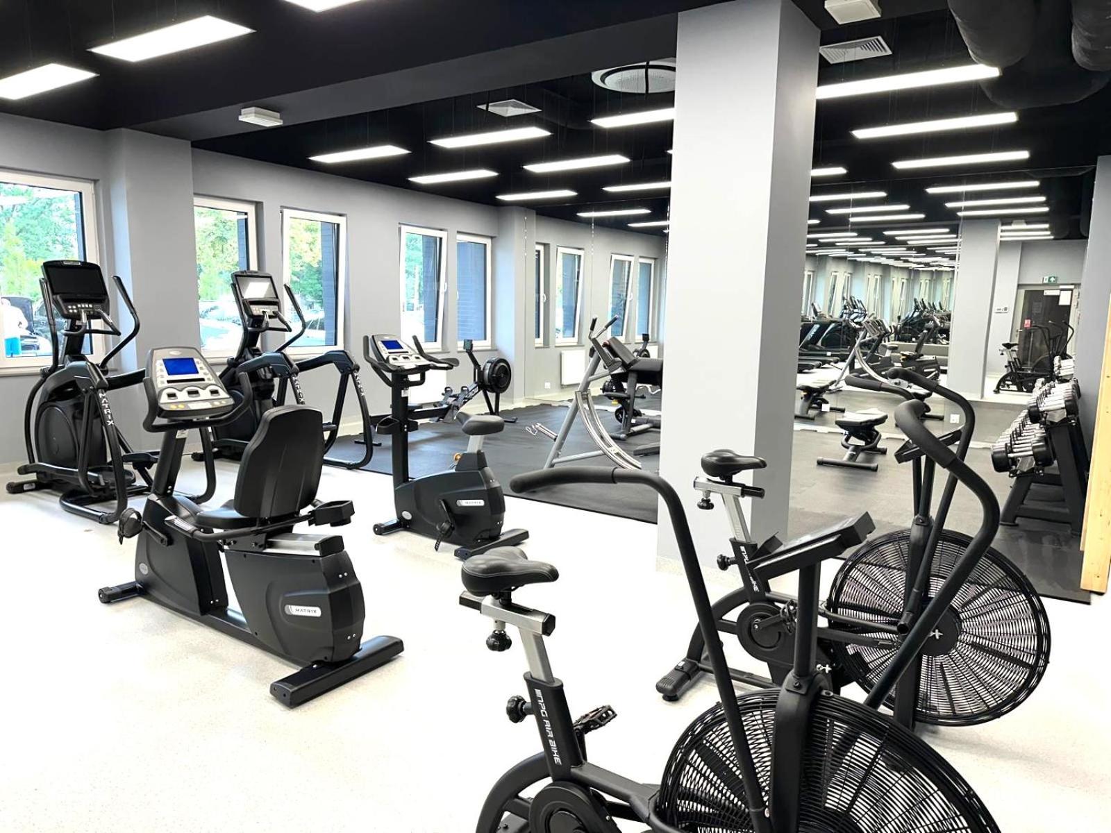 Apartament Superior Blue Przy Plazy- Free Pool, Saunas, Jacuzzi, Fitness, Salzgrotte โควอบเซก ภายนอก รูปภาพ