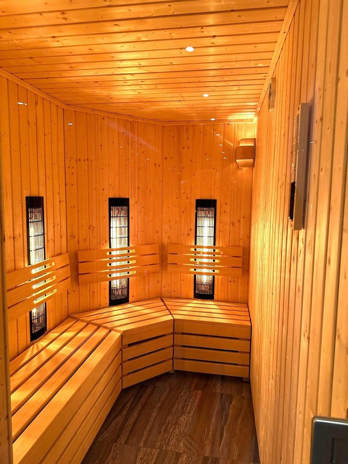 Apartament Superior Blue Przy Plazy- Free Pool, Saunas, Jacuzzi, Fitness, Salzgrotte โควอบเซก ภายนอก รูปภาพ