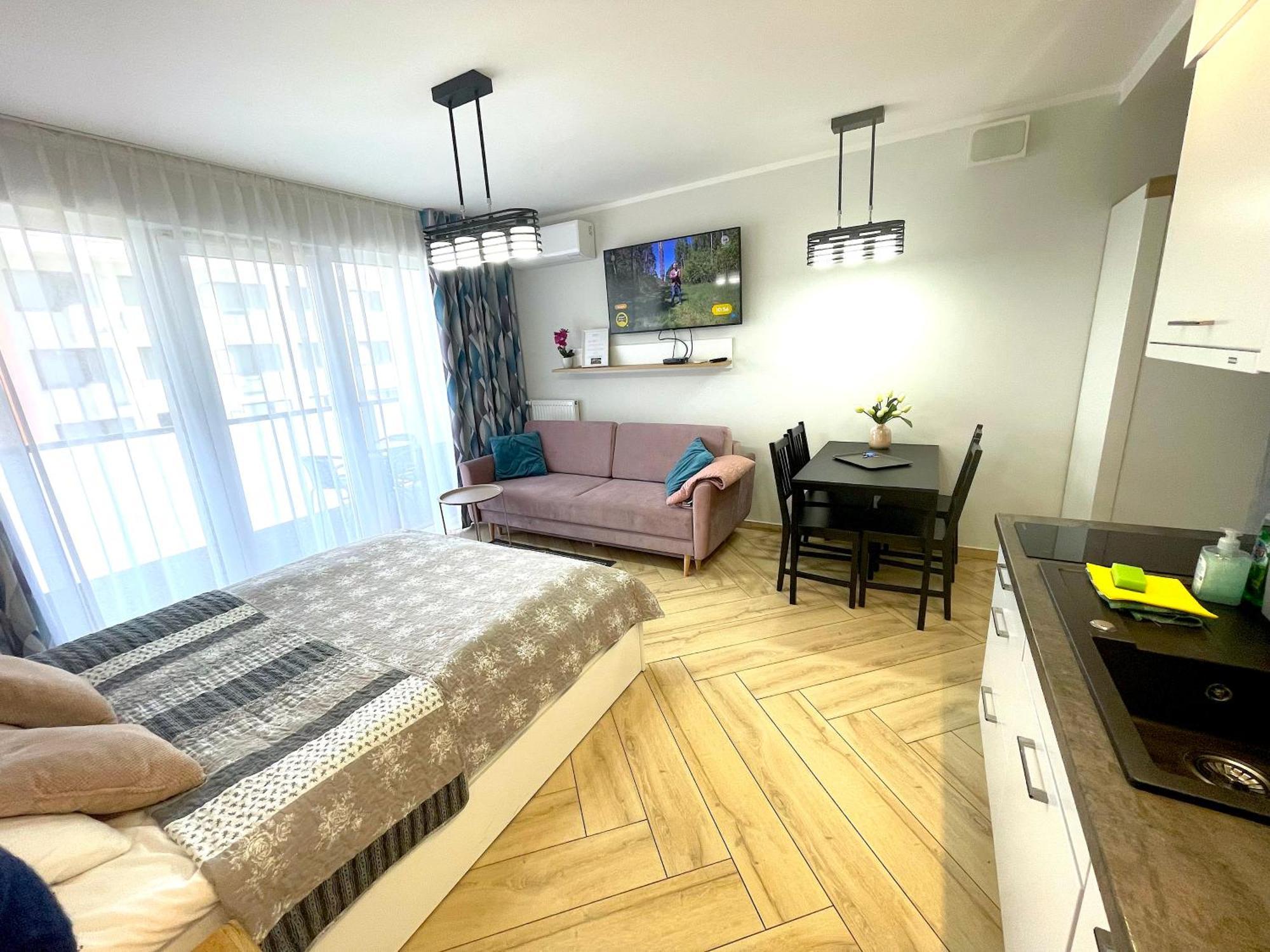 Apartament Superior Blue Przy Plazy- Free Pool, Saunas, Jacuzzi, Fitness, Salzgrotte โควอบเซก ภายนอก รูปภาพ
